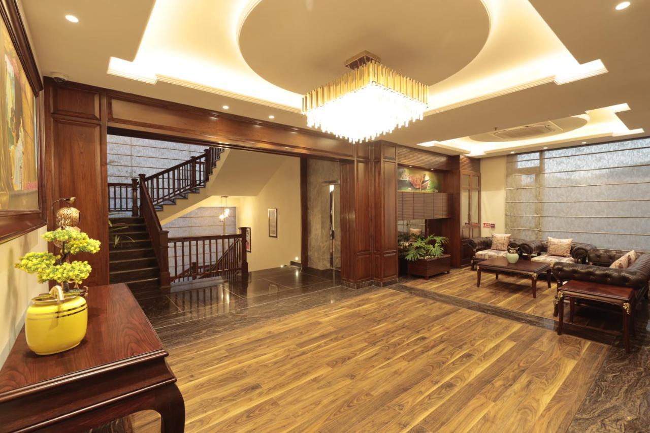 Welcomheritage Elysium Resort & Spa シムラー エクステリア 写真