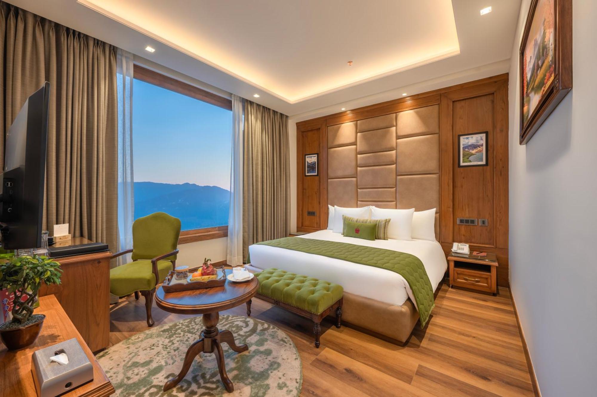 Welcomheritage Elysium Resort & Spa シムラー エクステリア 写真