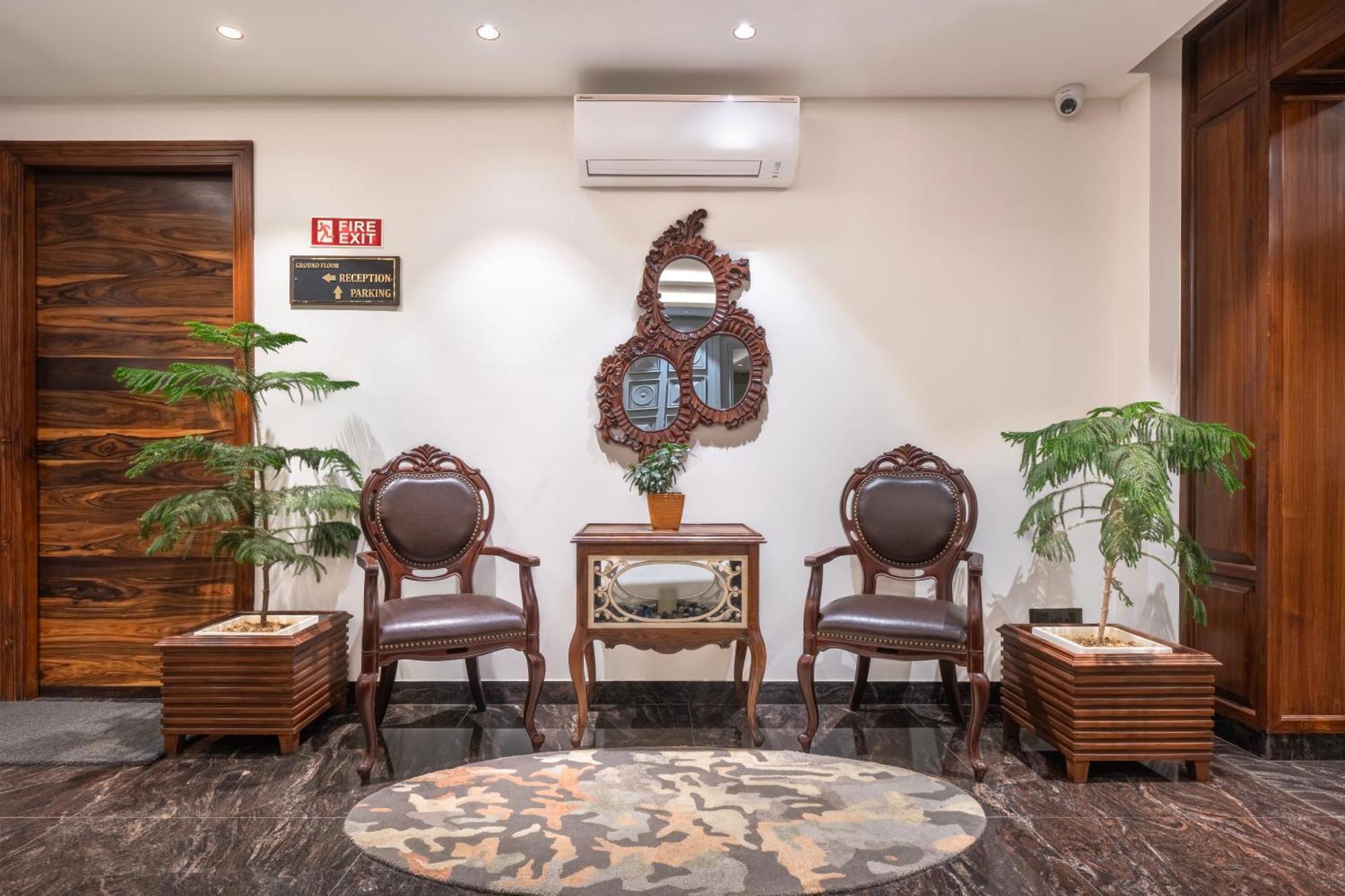 Welcomheritage Elysium Resort & Spa シムラー エクステリア 写真